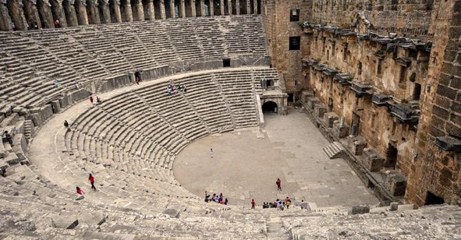 Antalya Aspendos Antik Tiyatrosu Rent A Car